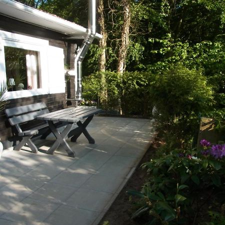 Waldhuette Am See Klingberg Exterior photo